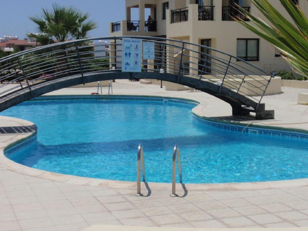 Beautiful 2-Bedroom Apartment - Great Location Πάφος Εξωτερικό φωτογραφία